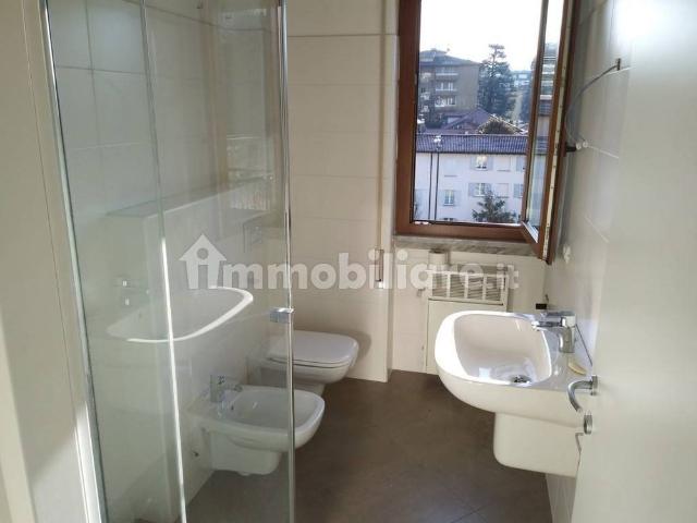 Trilocale via Giuseppe Gorio 17, Valduce Crispi, Como