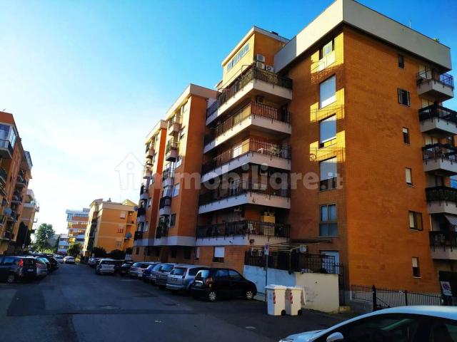 Trilocale via Goffredo Mameli, 3, Matteotti, Uliveto, Buonarroti, Civitavecchia
