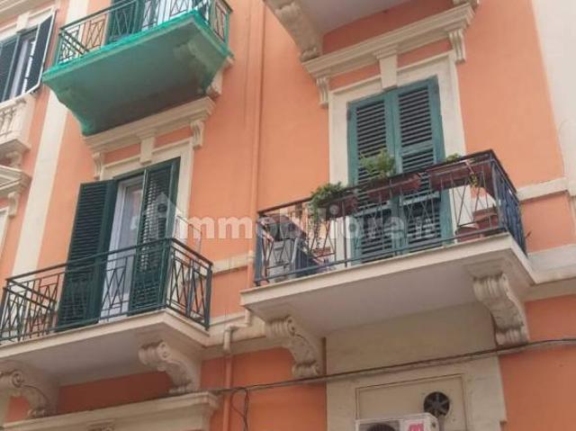 Trilocale via Gorizia 34, Borgo, Taranto