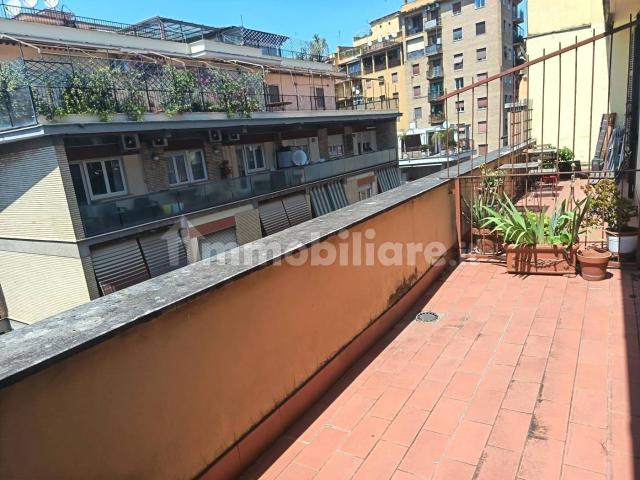 Trilocale via Homs, Africano Villa Chigi, Roma