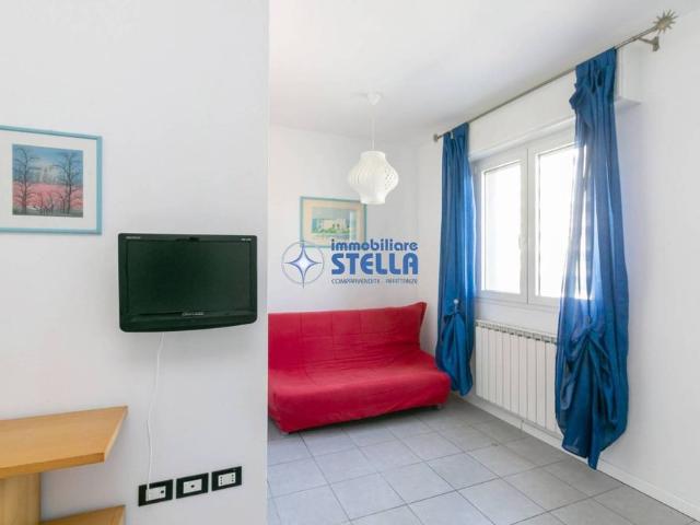 Trilocale via Ippolito Nievo 32, Lido Centro Ovest, Jesolo