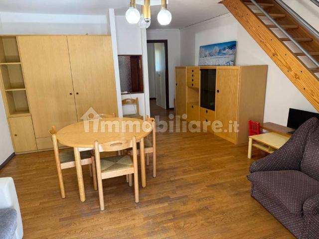 Trilocale via Luigi Einaudi 29, Centro, Bardonecchia