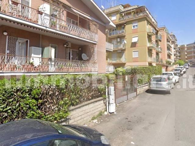 Trilocale via Luigi Rolando, Torrevecchia, Roma