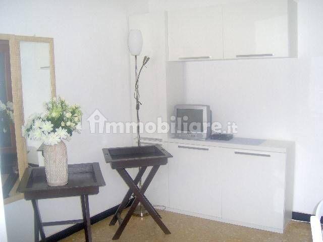 Trilocale via Leonardo da Vinci 246/8, Via Roma, Borgo Barusso, Alassio