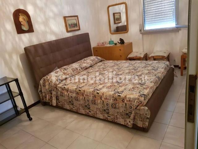 Trilocale via Litoranea, 249, Marotta, Mondolfo