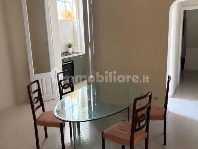 Trilocale via Pacini 10, Centro Storico, Catania
