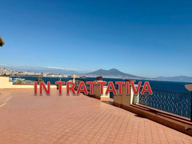 Trilocale via Parco Carelli 44, Posillipo, Napoli