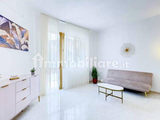 Trilocale via Paverano 85, Fabiano La Lizza, La Spezia
