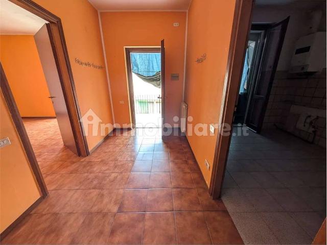 Trilocale via Piola, 3, Centro, Inzago
