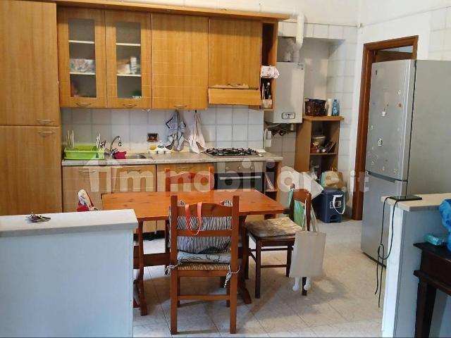 Trilocale via Pralungo 2, Vanchiglietta, Torino