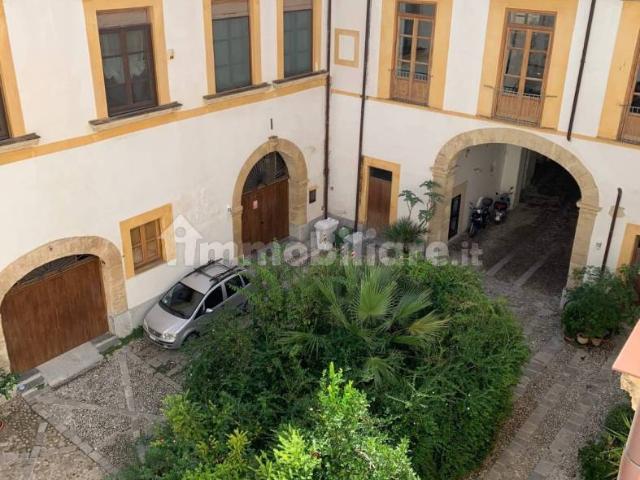 Trilocale via Principe di Resuttana 7, Kalsa, Palermo