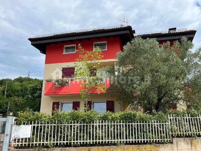 Trilocale via Proner 1, Centro, Lavis