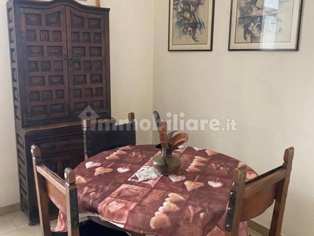 Trilocale via Quintino Sella 63, Murat, Bari