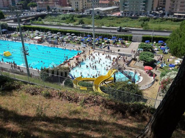 Trilocale via Rubaldo Merello 38, Molassana, Genova