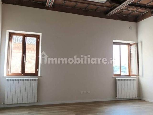 Trilocale via Roma 81, Centro, Appignano del Tronto