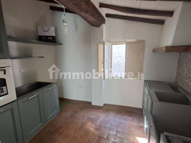 Trilocale via Roma, Centro, Terricciola