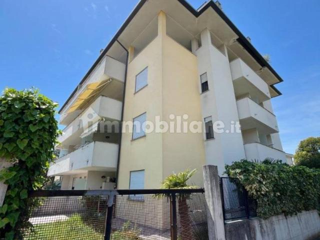 Trilocale via Romana 45, Centro, Monfalcone