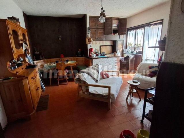 Trilocale via San Vito 1, Rivisondoli