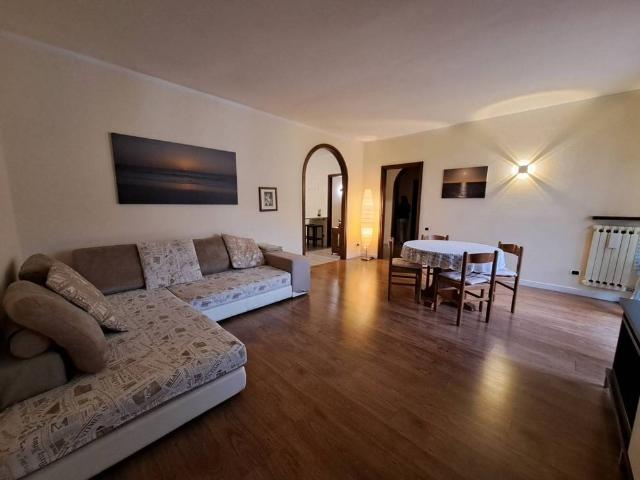 Trilocale via San Zeno, Negrar, Negrar di Valpolicella
