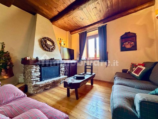 Trilocale via San Giovanni 23, Pragelato