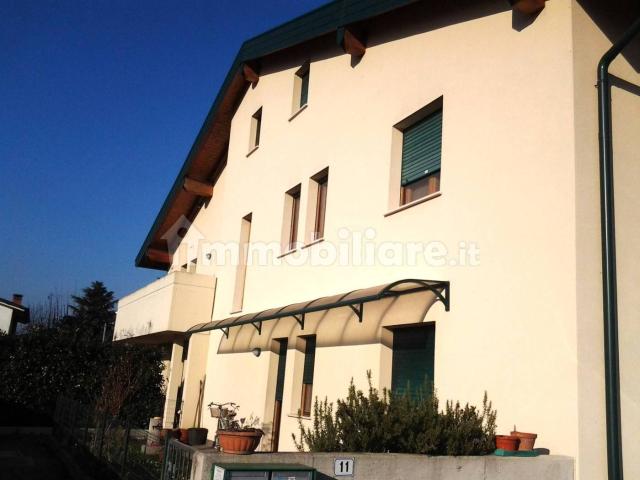 Trilocale via San Giovanni Bosco 11, Bressa, Campoformido