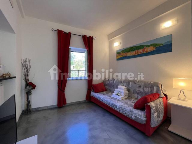 Trilocale via San Massimo 102A, Santa Maria del Campo San Massimo, Rapallo