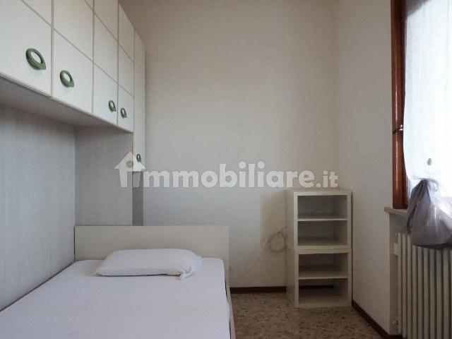 Trilocale via San Rocco 84, Centro, Colorno