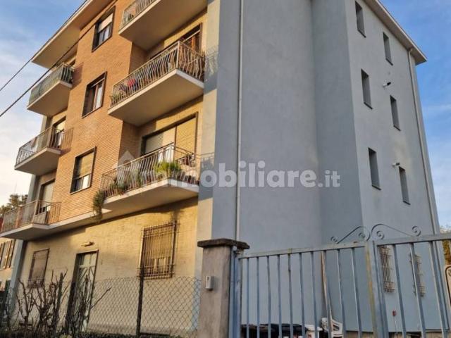 Trilocale via Santorre Santarosa, Centro, Grugliasco