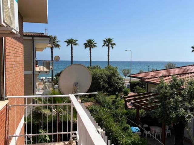 Trilocale via Sardegna 10, Lungomare Circe, Via Badino, Terracina