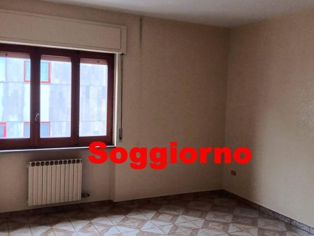 Trilocale via Scaloria 4, Centro, Manfredonia