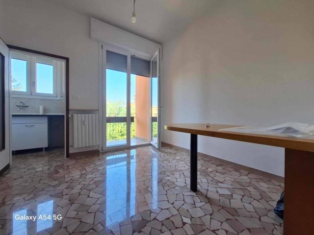 Trilocale via Tagliamento 4, Mazzini Fossolo, Bologna