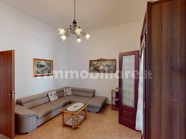 Trilocale via Taranto, Centro, Carovigno