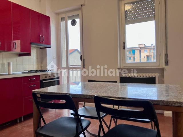 Trilocale via Teodosio 64, Casoretto, Milano
