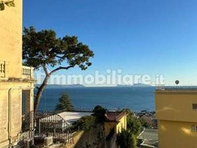 Trilocale via Torquato Tasso 69, Piazza Amedeo Parco Margherita, Napoli