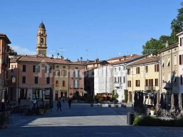 Trilocale via Trebbia 25, Centro, Rivergaro
