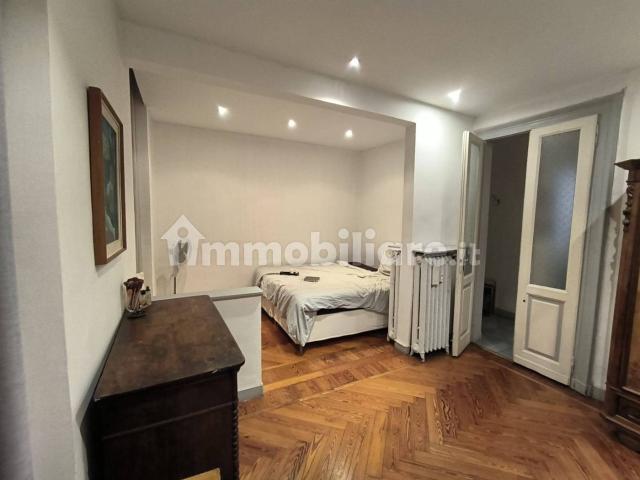 Trilocale via Valeggio 26, Crocetta, Torino