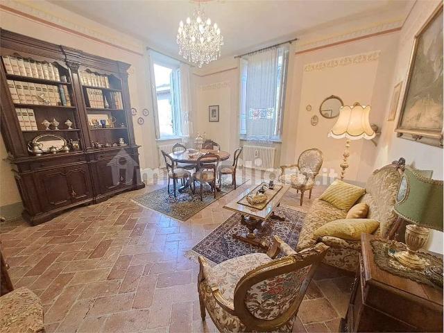 Trilocale via VERMIGLIOLI, 16, Centro Storico, Perugia