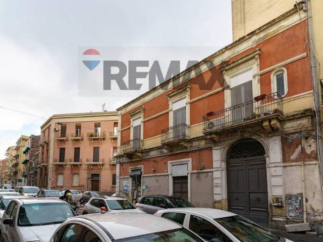 Trilocale via Vincenzo Giuffrida 92, Province Veneto, Catania