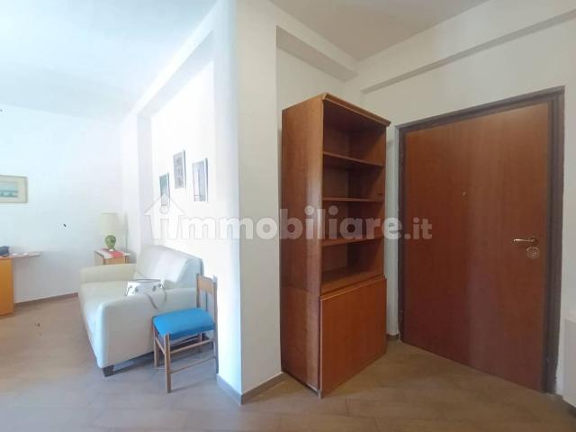 Trilocale via XXI Aprile, Centro Storico, Anzio