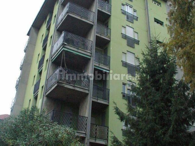 Trilocale via 4 Novembre 42, San Paolo, Bergamo