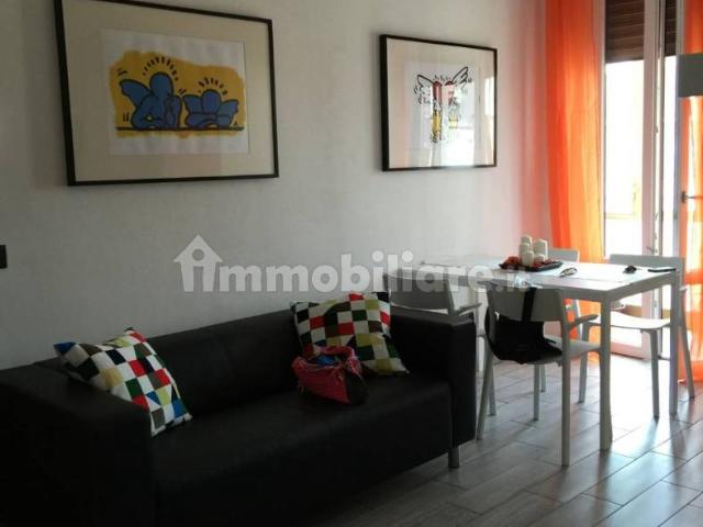 Trilocale viale Carlo Troya 8, Piazza Napoli, Milano