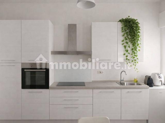 Trilocale viale Bacchiglione, Corvetto, Milano