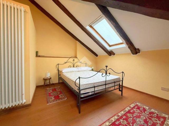 Trilocale viale Bramafam 44, Centro, Bardonecchia