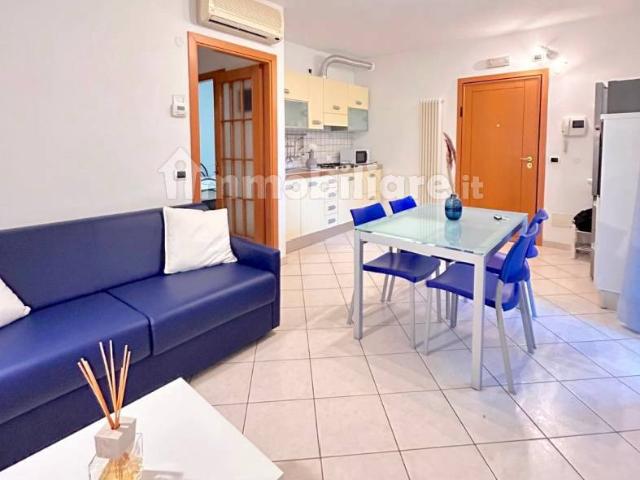 Trilocale viale Giuseppe Galliano 23, Paese, Riccione