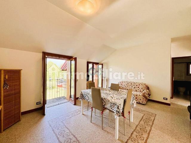 Trilocale viale Guglielmo Marconi 25, Centro, Sirmione