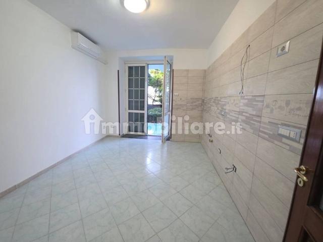 Trilocale viale degli Oleandri, Lucrino, Pozzuoli