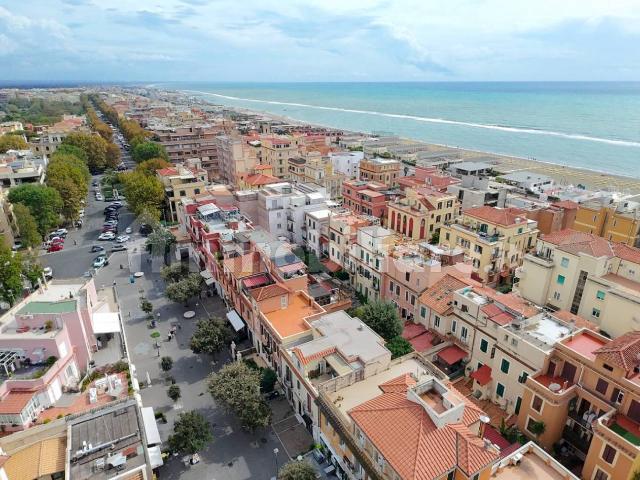 Trilocale viale dei Misenati, Ostia Levante, Roma