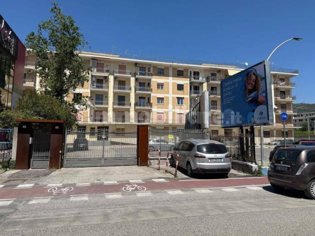 Trilocale viale Dei Bersaglieri 9, Stadio, Caserta