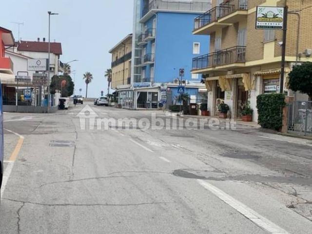 Trilocale viale del Lido 37, Lido Di Fermo, Fermo