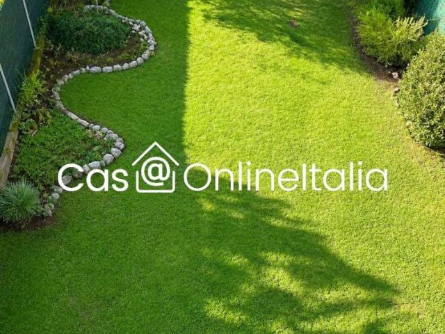 Trilocale viale del Tirreno, 24, Tirrenia, Pisa